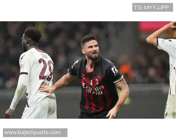 阿莱格里成功将莱奥打造成中锋埃尔纳内斯赞教练培养能力 阿莱格里成功将莱奥打造成中锋埃尔纳内斯赞教练培养能力